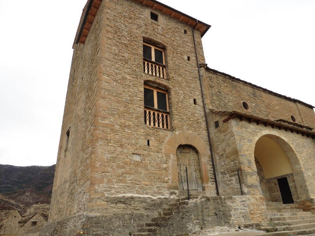 Albergue De Yebra Yebra de Basa Kültér fotó